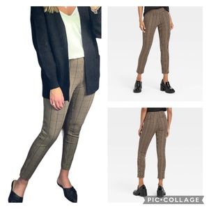 NWT New Day - High Rise Slim Fit Ankle Pants